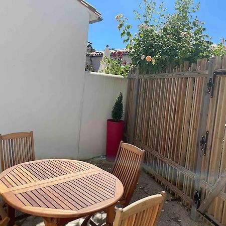 Maison De Vacances La Flotte 00491Ui 외부 사진