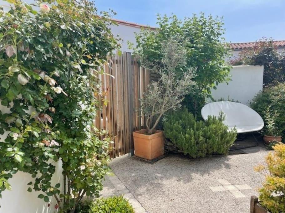 Maison De Vacances La Flotte 00491Ui 외부 사진