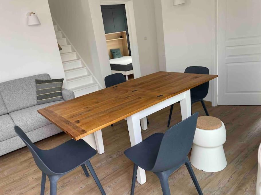 Maison De Vacances La Flotte 00491Ui 외부 사진